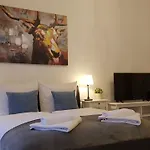 Apartment, Good Location Lägenhet