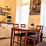 Apartment, Good Location Lägenhet *