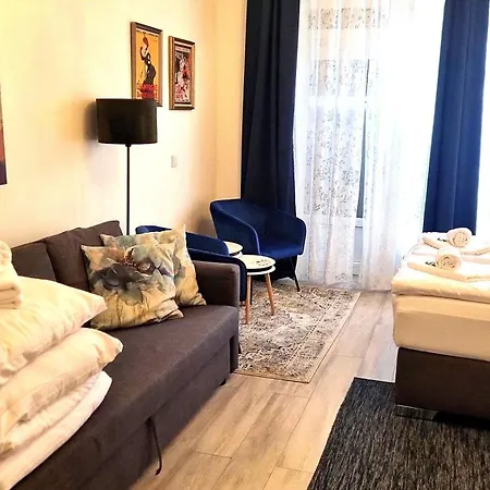 شقة Apartment, Good Location *