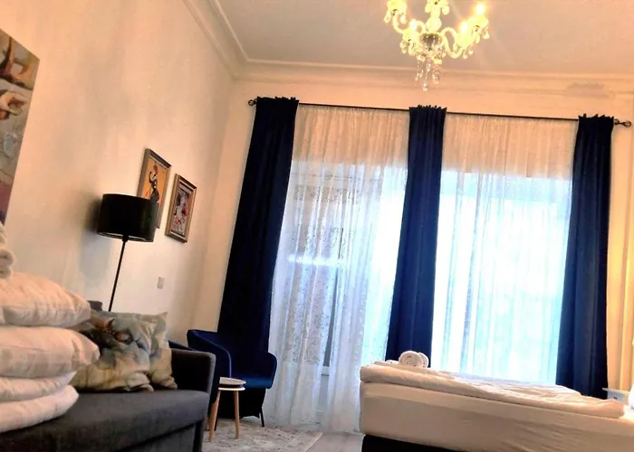 Apartment, Good Location Апартаменты *