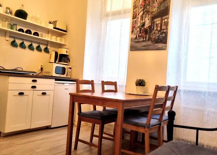 Apartment, Good Location Appartement *