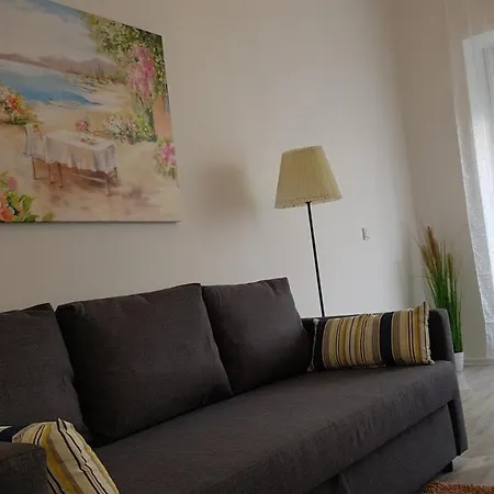 Apartment, Good Location * Berlim